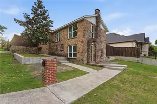 1831 Alabama Ave, Dallas, TX 75216 - Photo 1