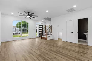 2712 Pioneer Ln, Lancaster, TX 75146 - Photo 4