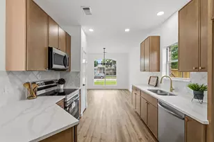 2712 Pioneer Ln, Lancaster, TX 75146 - Photo 14