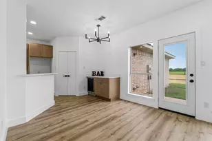 2712 Pioneer Ln, Lancaster, TX 75146 - Photo 10