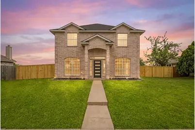 2712 Pioneer Lane, Lancaster, TX 75146 - Photo 1