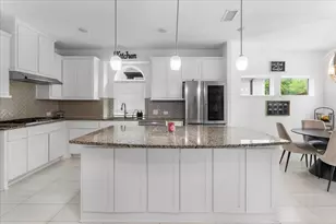 1821 Ordonez Dr, Little Elm, TX 75068 - Photo 10