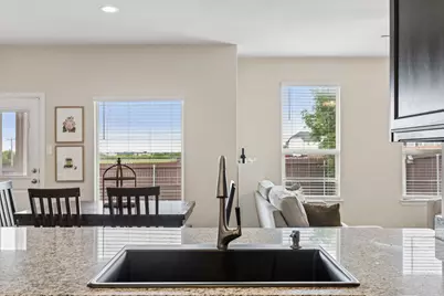 10121 Poinsett Way, Fort Worth, TX 76108 - Photo 8