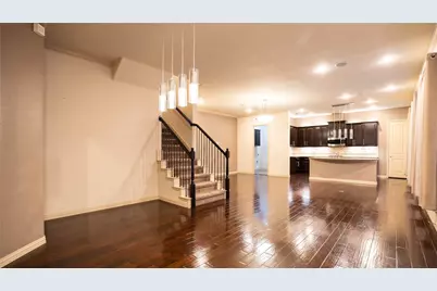 185 Carrington Lane, Lewisville, TX 75067 - Photo 6