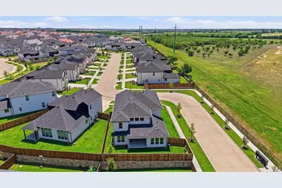 10614 Born Free Road, Frisco, TX 75035 - Photo 6