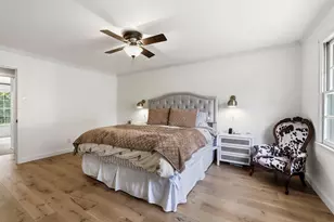10106 Crestover Cir, Dallas, TX 75229 - Photo 14