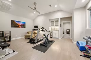 6811 Del Norte Ln, Dallas, TX 75225 - Photo 20