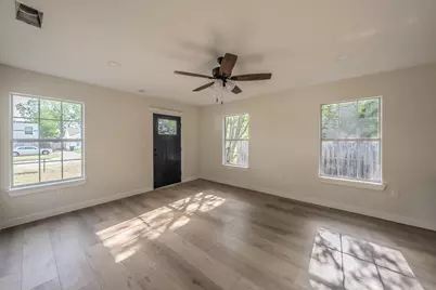 5608 Birchman Avenue, Fort Worth, TX 76107 - Photo 4