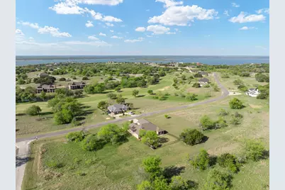 19126 White Bluff Drive, Whitney, TX 76692 - Photo 10