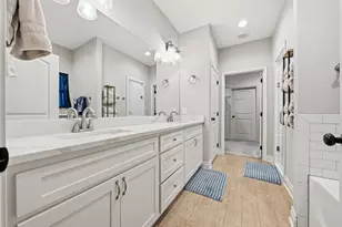 19126 White Bluff Dr, Whitney, TX 76692 - Photo 26