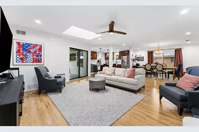 6735 Kingsbury Drive, Dallas, TX 75231 - Photo 10