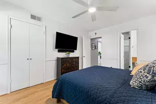 6735 Kingsbury Dr, Dallas, TX 75231 - Photo 26