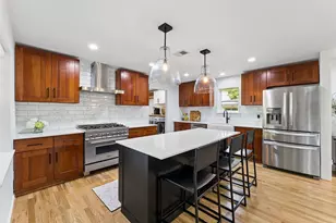 6735 Kingsbury Dr, Dallas, TX 75231 - Photo 1