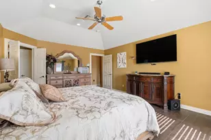 719 Joy, Rhome, TX 76078 - Photo 18