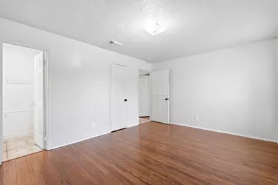 756 E Pecan Street, Hurst, TX 76053 - Photo 6