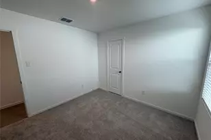 1633 Limpkin Dr, Fort Worth, TX 76140 - Photo 16