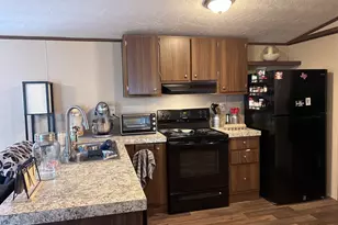 434 Valley Ridge Dr, Bridgeport, TX 76426 - Photo 4