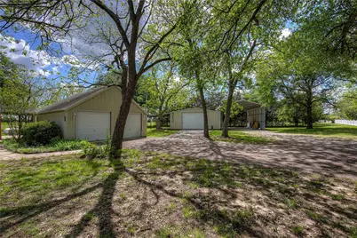 1355 County Road 4719, Wolfe City, TX 75496 - Photo 32