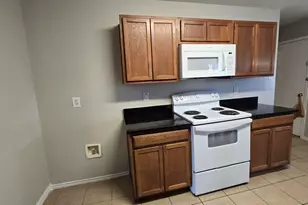 2801 Kerrville Dr, Mesquite, TX 75181 - Photo 14