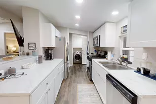 3703 Hartwood Dr, Granbury, TX 76049 - Photo 10