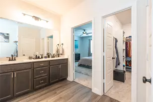 532 E 2nd St, Irving, TX 75060 - Photo 22