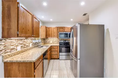 8635 Ashcroft Avenue, Dallas, TX 75243 - Photo 4