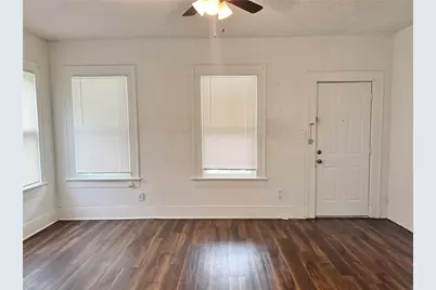 607 Woodbine Avenue, Dallas, TX 75203 - Photo 2