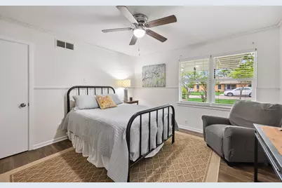 848 Glen Arbor Drive, Dallas, TX 75241 - Photo 22
