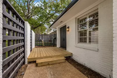 6034 Prestonshire Lane, Dallas, TX 75225 - Photo 22