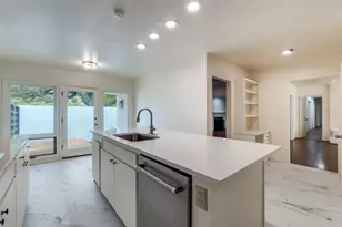 6034 Prestonshire Ln, Dallas, TX 75225 - Photo 10