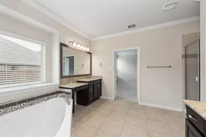 12571 Valley Spring Drive, Frisco, TX 75035 - Photo 22