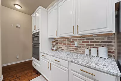 3211 Golden Oaks Circle, Granbury, TX 76049 - Photo 8