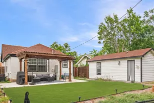 2744 Catherine St, Dallas, TX 75211 - Photo 18