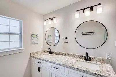 2744 Catherine Street, Dallas, TX 75211 - Photo 12