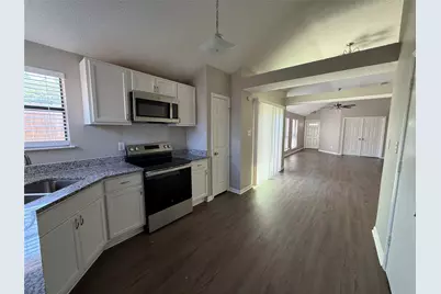 10259 Sand Springs Avenue, Dallas, TX 75227 - Photo 8