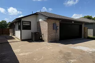 10259 Sand Springs Ave, Dallas, TX 75227 - Photo 18