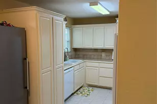2302 S 38th St, Abilene, TX 79605 - Photo 10
