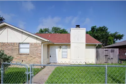 708 N Cooper Street #710, Arlington, TX 76011 - Photo 2