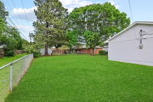 218 Texoma Dr, Whitesboro, TX 76273 - Photo 26