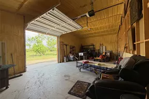 909 Higginbotham Ln, China Spring, TX 76633 - Photo 32