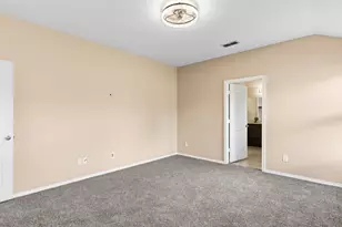 1108 Wellesbourne Ln, Fort Worth, TX 76134 - Photo 12