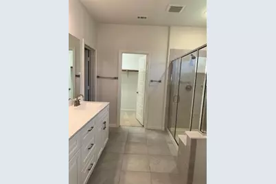 5534 Capilano Court, Garland, TX 75043 - Photo 10