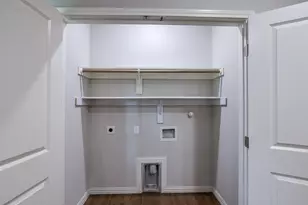 370 S Pecan St, Milford, TX 76670 - Photo 18