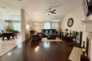 1129 Miramar Ave, DeSoto, TX 75115 - Photo 4