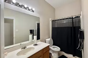 1129 Miramar Ave, DeSoto, TX 75115 - Photo 12