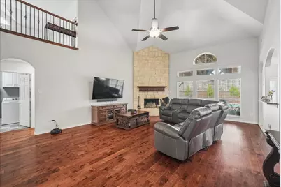 5856 Summerwood Drive, Grand Prairie, TX 75052 - Photo 6
