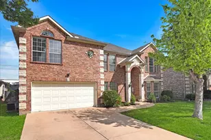 5856 Summerwood Dr, Grand Prairie, TX 75052 - Photo 1