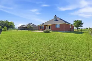 7229 Muirfield Dr, Cleburne, TX 76033 - Photo 22