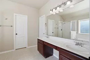 7229 Muirfield Dr, Cleburne, TX 76033 - Photo 16