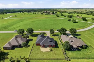 7229 Muirfield Dr, Cleburne, TX 76033 - Photo 30